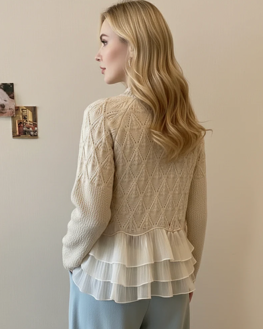 Women's Cable Knit Sweater in Cream