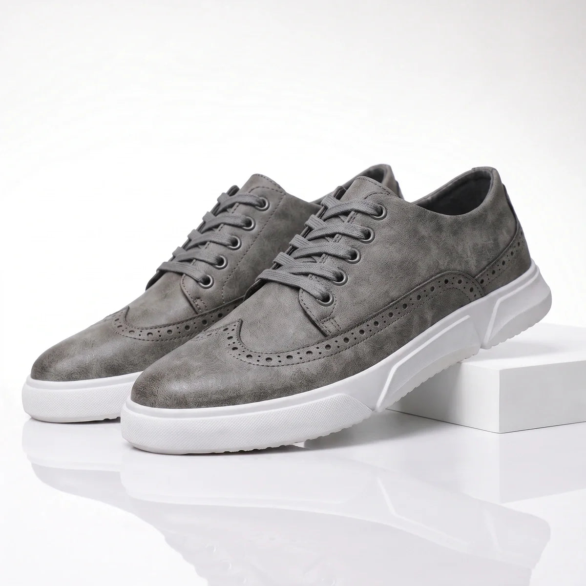 Calver Leather Brogue Sneakers