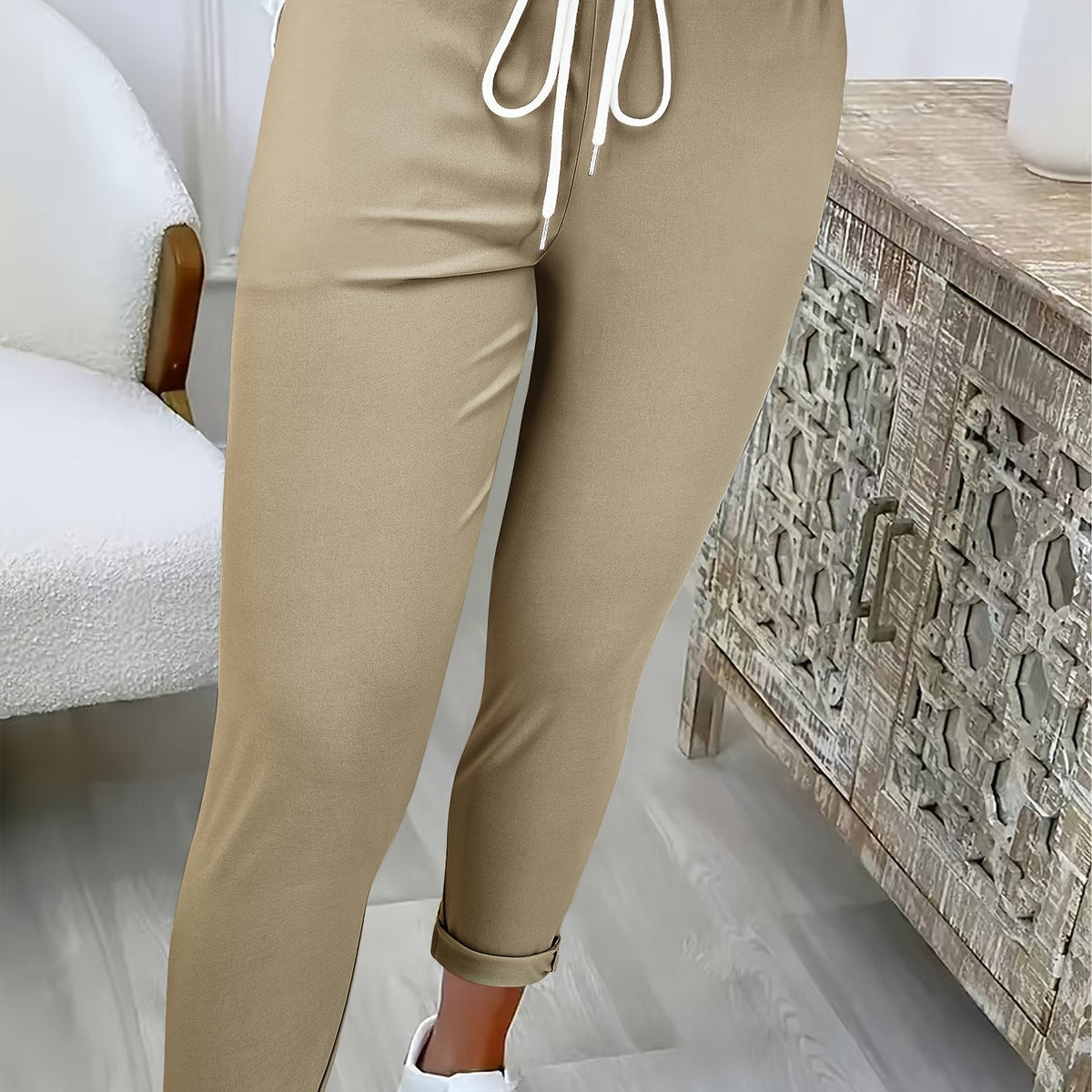 Women's Drawstring Relaxed Tapered Pants with Side Stripe