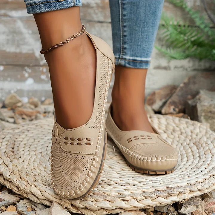 Women's Ballet Flats with Padded Insole | Breathable Upper and Non Slip Rubber Sole, Light Build | Size 5.5-10, 4 Colors