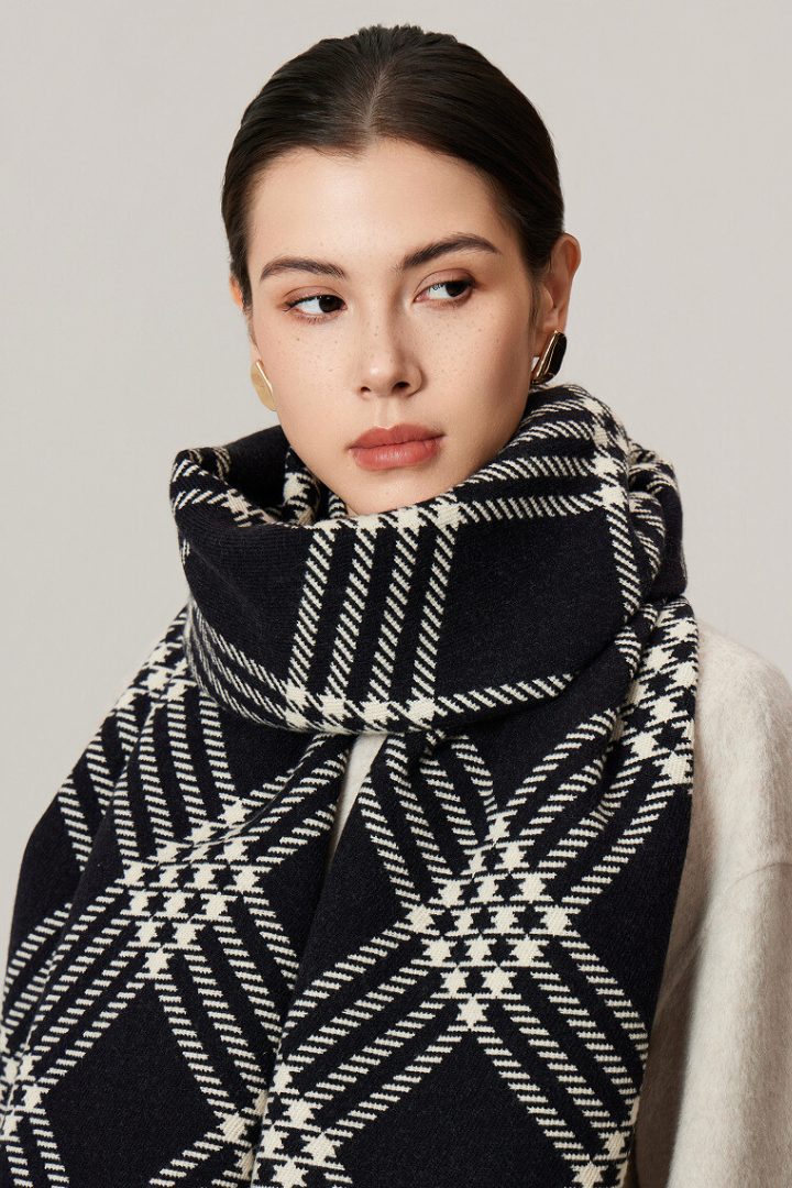 Avarelle Plaid Scarf