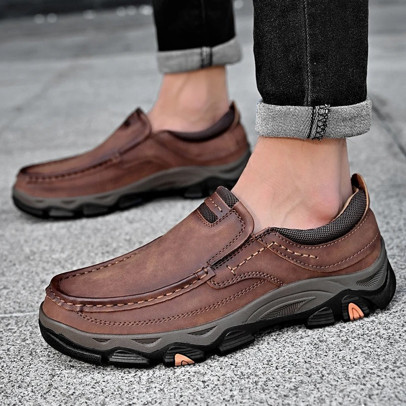 Men's Casual Moc Toe Loafers, Slip-On Design