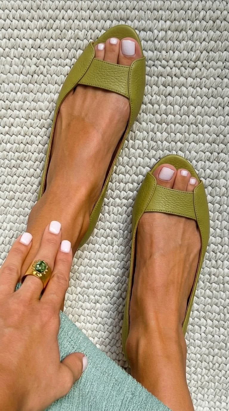 Adelina | Gold Comfortable Openwork Sandals
