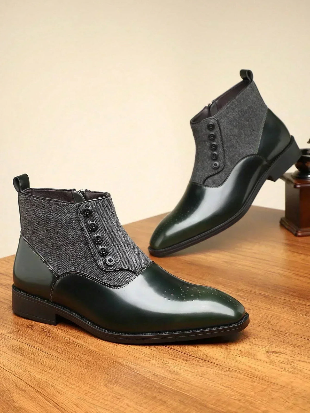 Gerald Wentworth | Men's leather-like Chelsea boots