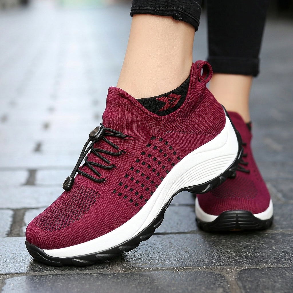 Emilia Women's Cushioned Sneakers