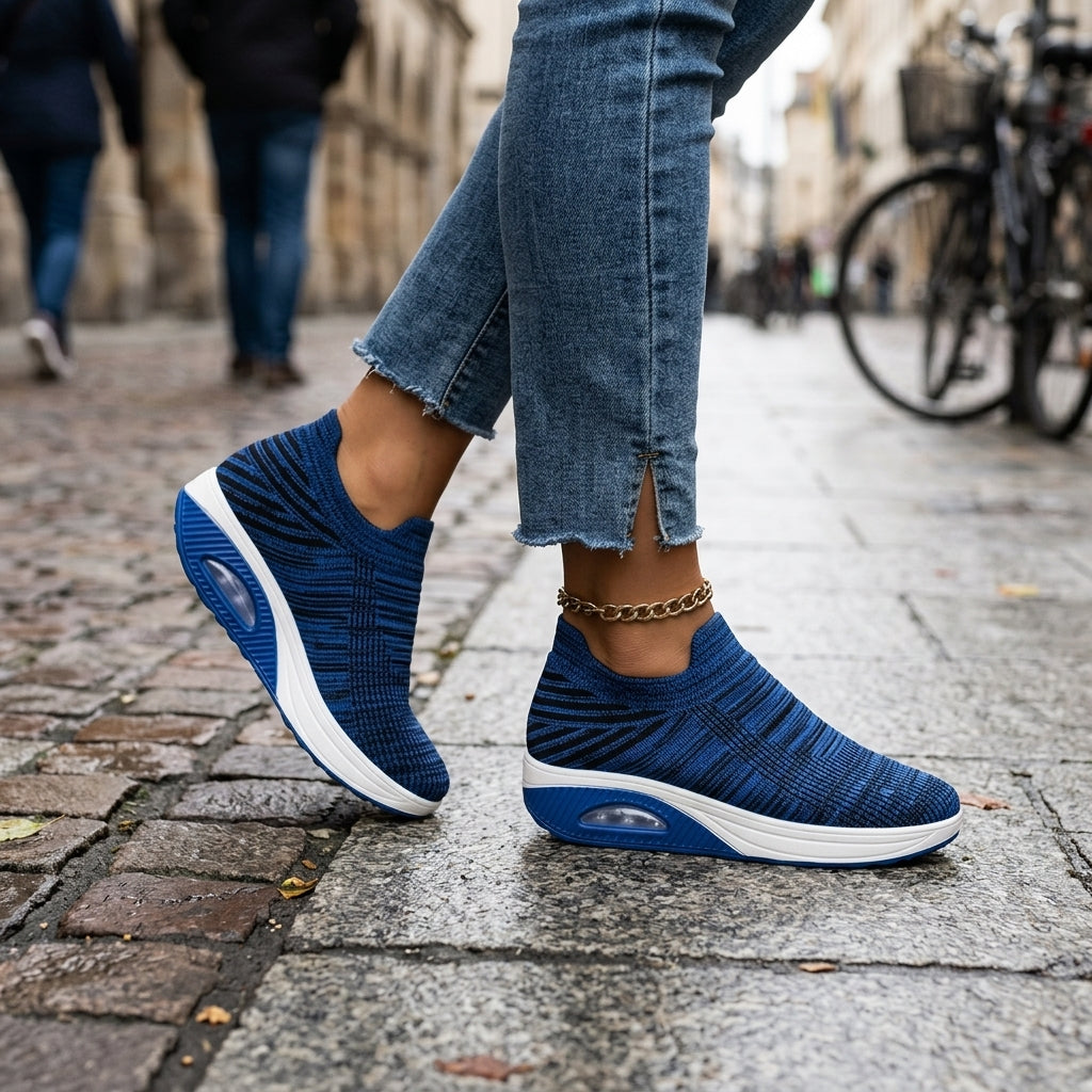 Vittoria Walking Sneakers