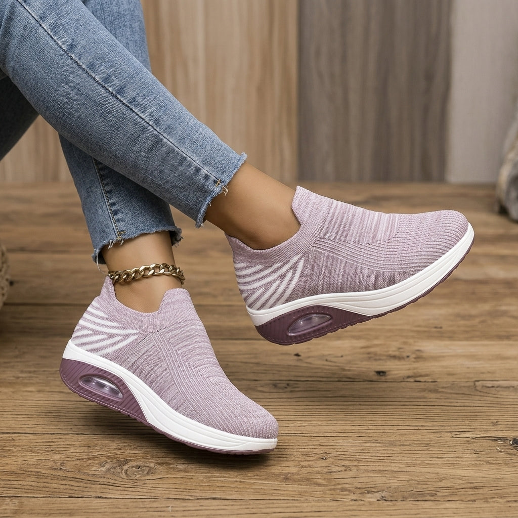 Vittoria Walking Sneakers