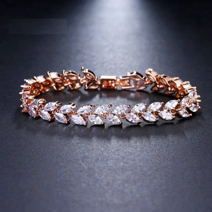 White Gold Bracelet | Delicate Floral Design for Everyday Elegance