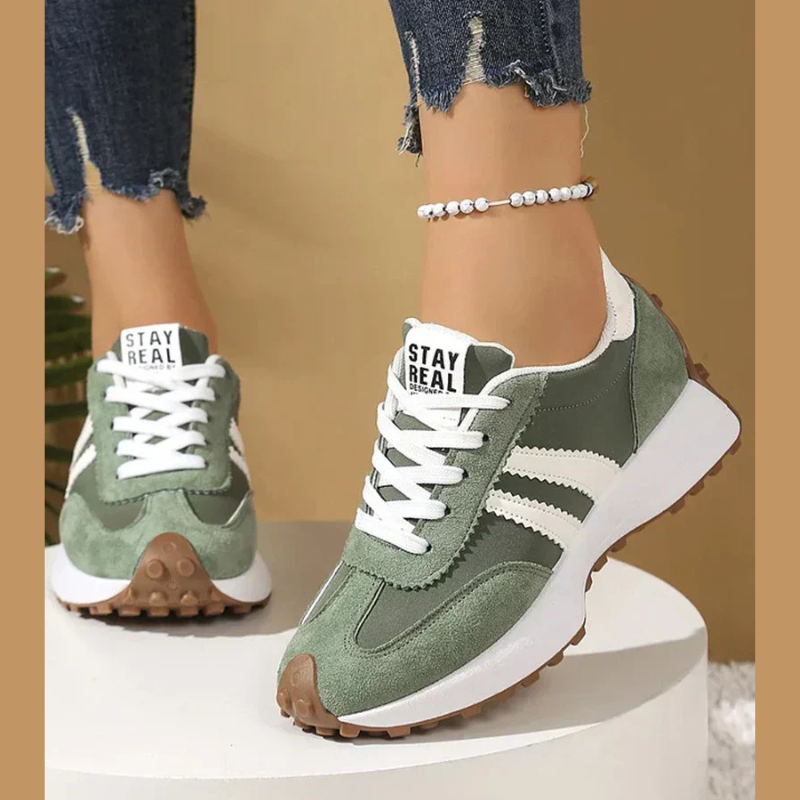 Women's Retro Lace-Up Sneakers, Striped Panel Design