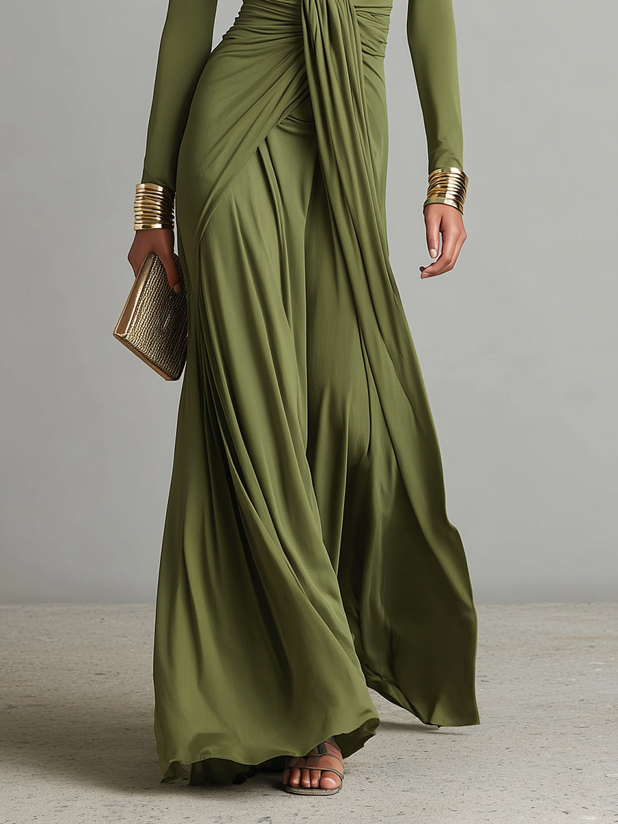 Valentine | Maxi Dress with V-Neck and Ruffles