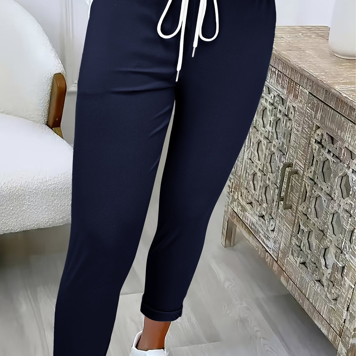 Women's Drawstring Relaxed Tapered Pants with Side Stripe
