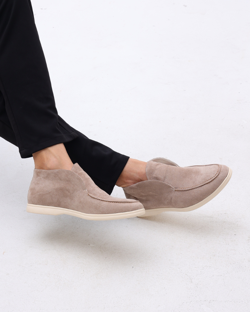 Unisex Loafer Shoes, Ankle Height, Slip-On Design