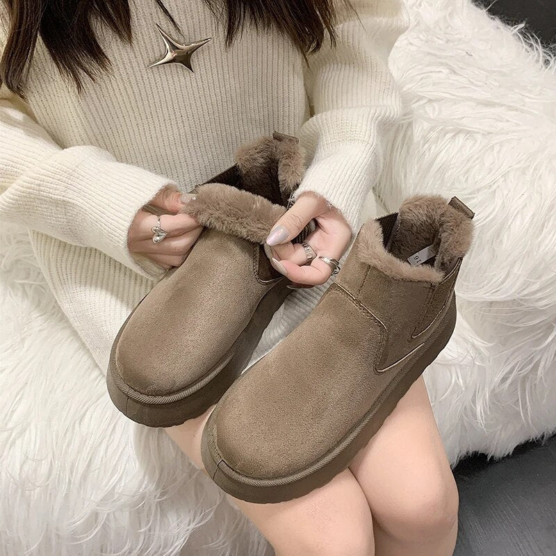 Women's Chelsea Boots with Warm Lining | Round Toe, Ankle Height and Platform Sole | Sizes 5.5-9.5, 3 Colors