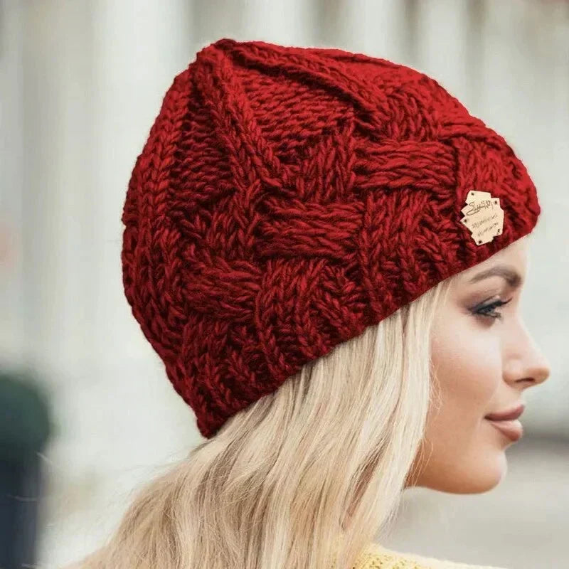 Women's Chunky Cable Knit Beanie Hat, Textured
