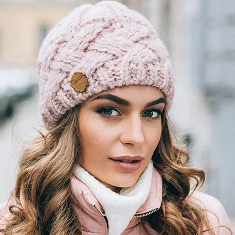 Women's Chunky Cable Knit Beanie Hat, Textured
