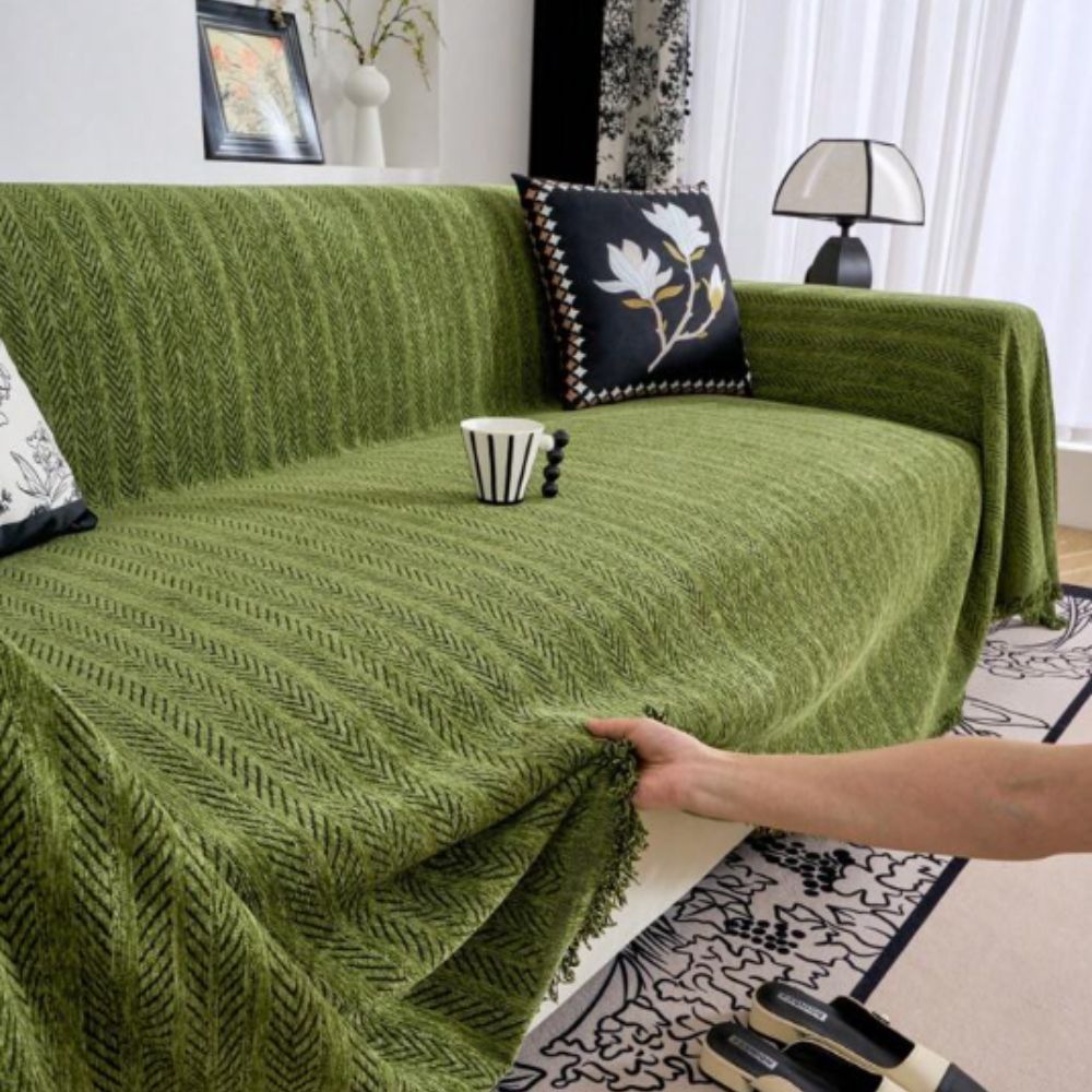 Chic Fringed Herringbone Throw Blanket for Living Room Decor