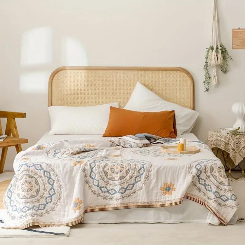 Cozy Bohemian Blanket for Ultimate Relaxation and Sleep