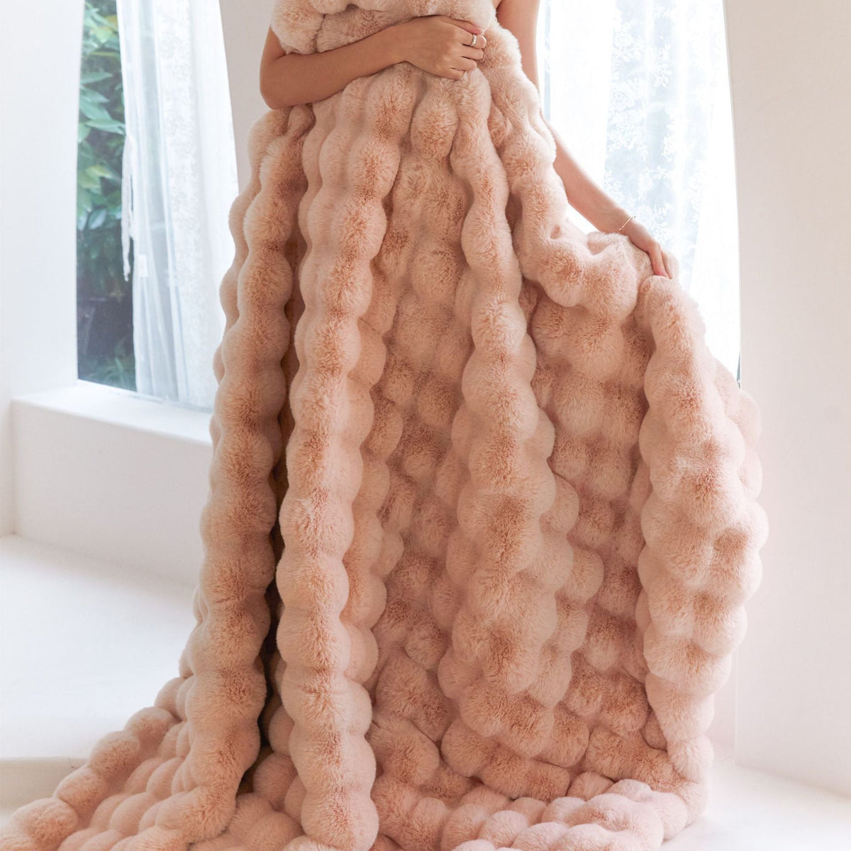 Cozy Soft Fluffy Portable Sofa Throw Blanket
