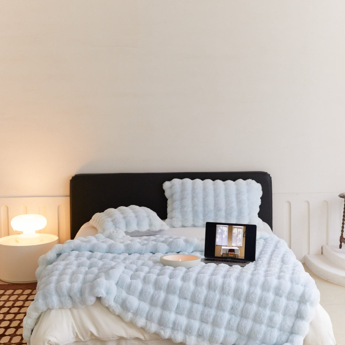Cozy Soft Fluffy Portable Sofa Throw Blanket