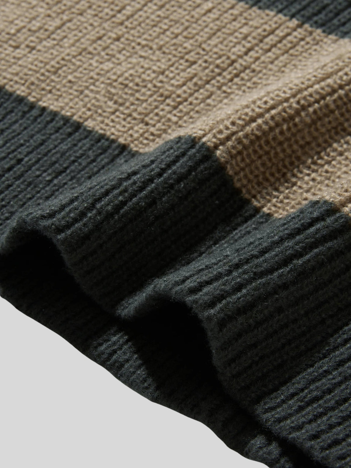 Men's Striped Crew Neck Sweater, Long Sleeves, Ribbed Trim