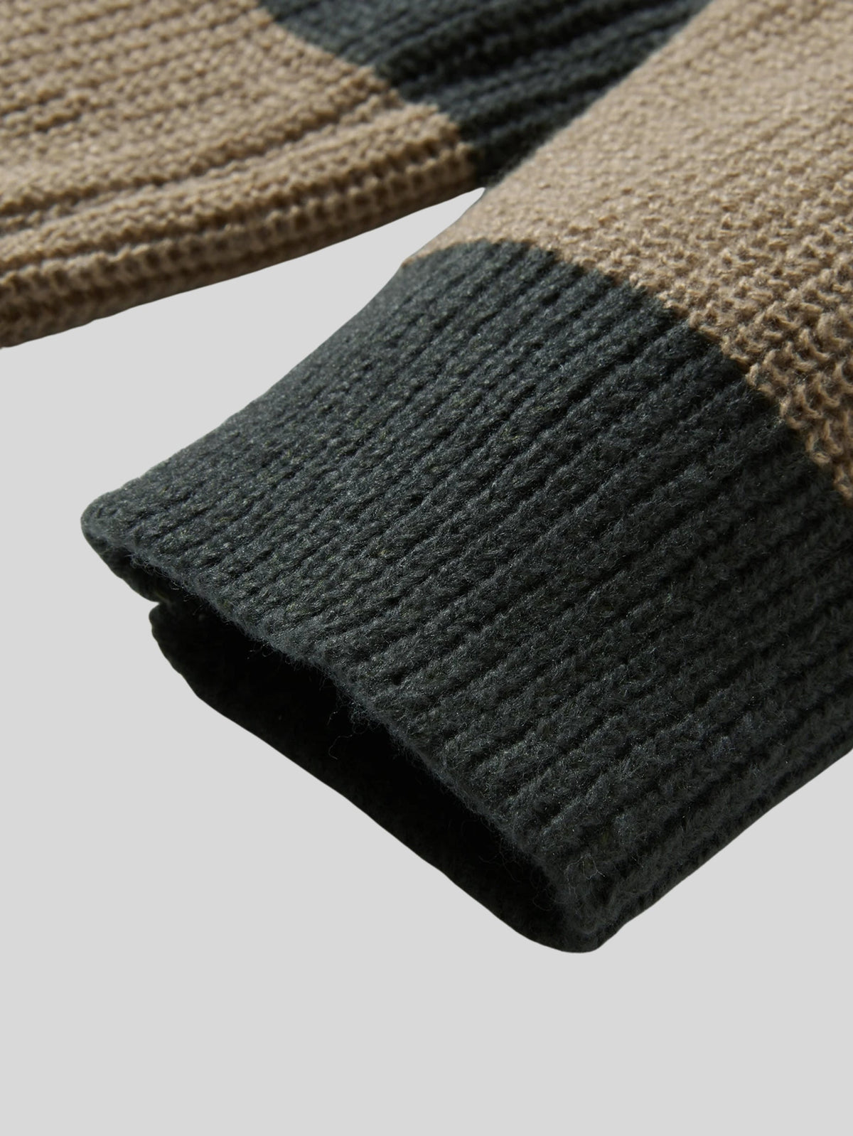 Men's Striped Crew Neck Sweater, Long Sleeves, Ribbed Trim