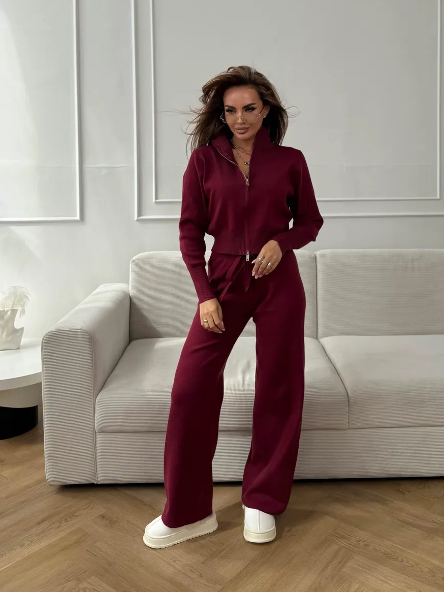Women's Double-Zip Knit Sweater And Trouser Set