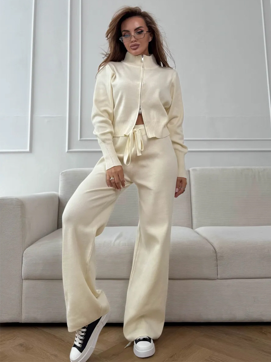 Women's Double-Zip Knit Sweater And Trouser Set