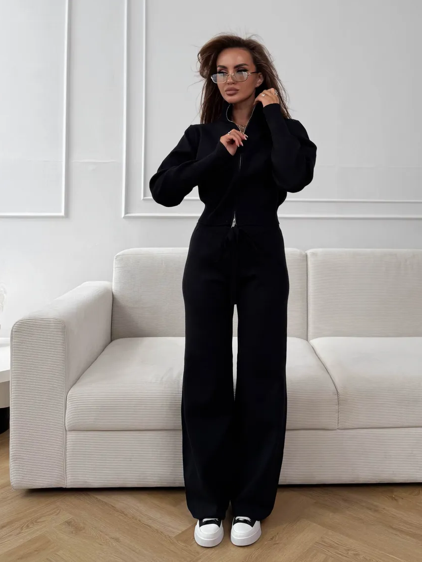 Women's Double-Zip Knit Sweater And Trouser Set