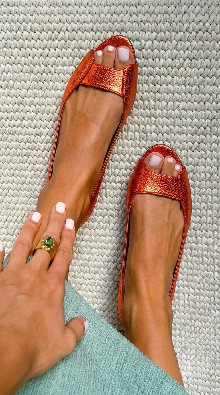 Adelina | Gold Comfortable Openwork Sandals
