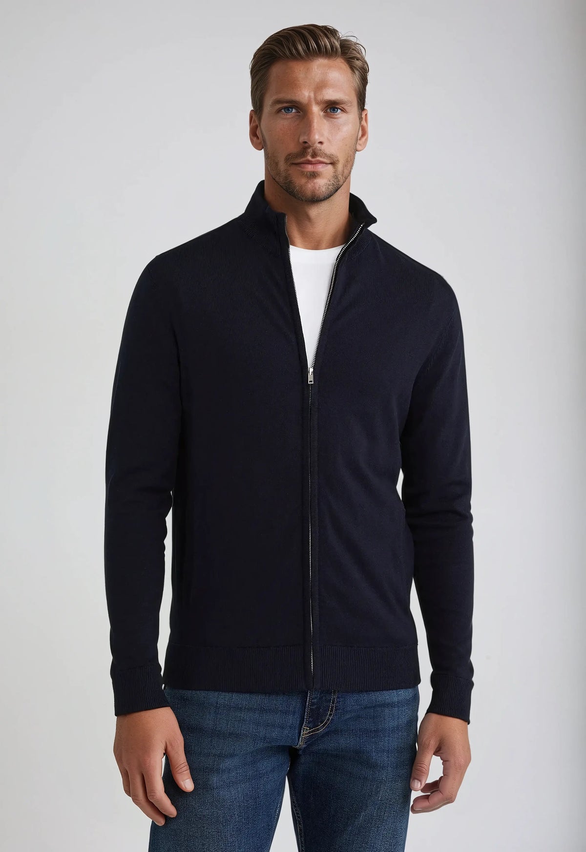 Gunnar | Mens Crewneck Sweatshirt — Modern-Cut Long-Sleeve Classic in 4 Colors S–2XL | Westmere