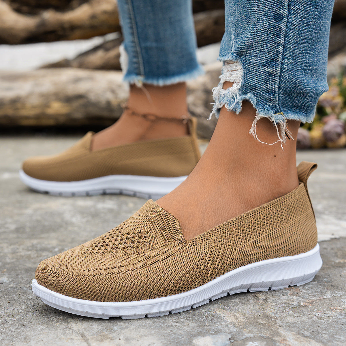 Women's Slip-On Walking Shoes Breathable Mesh Lightweight