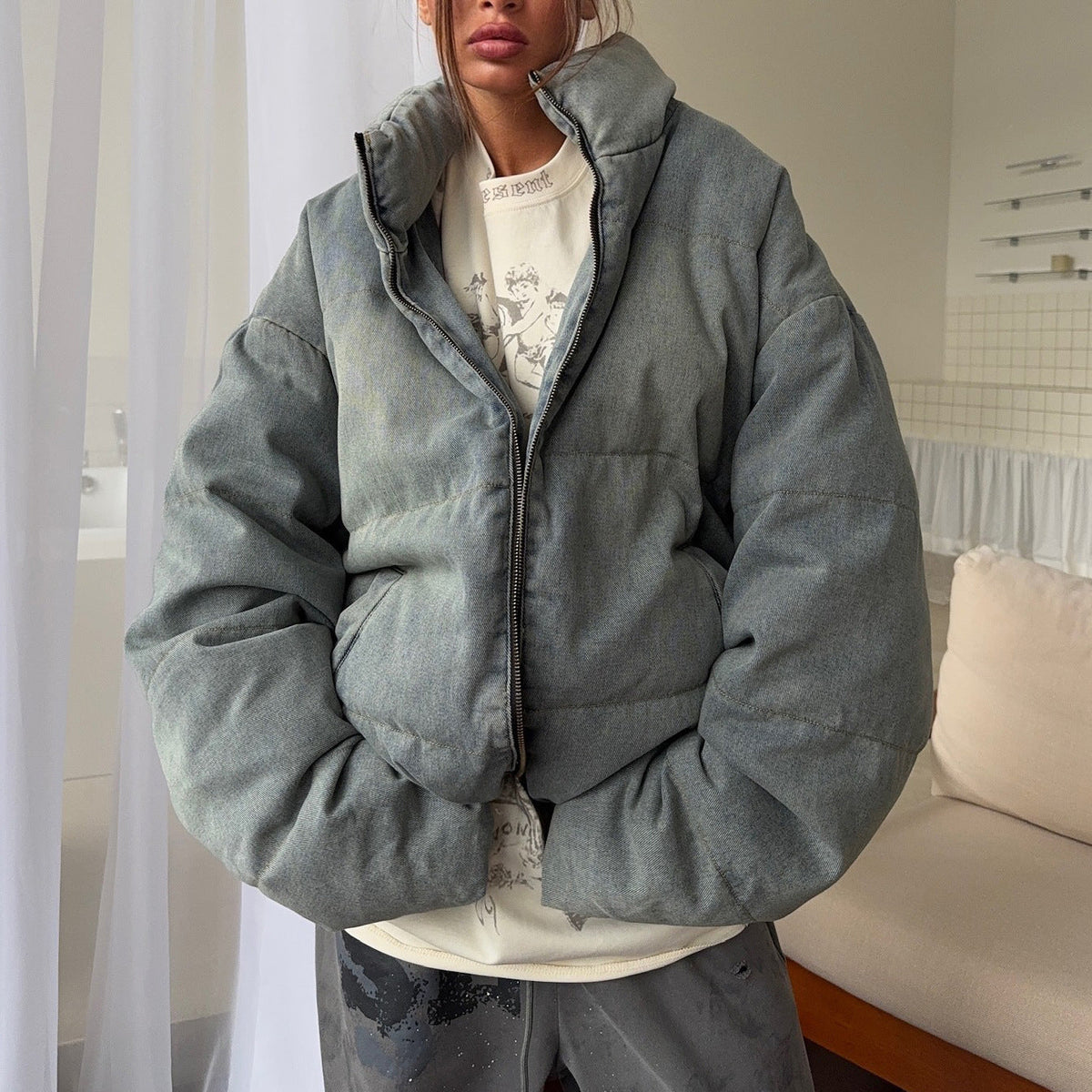 Women's Oversized Puffer Jacket High Collar Zip-Front