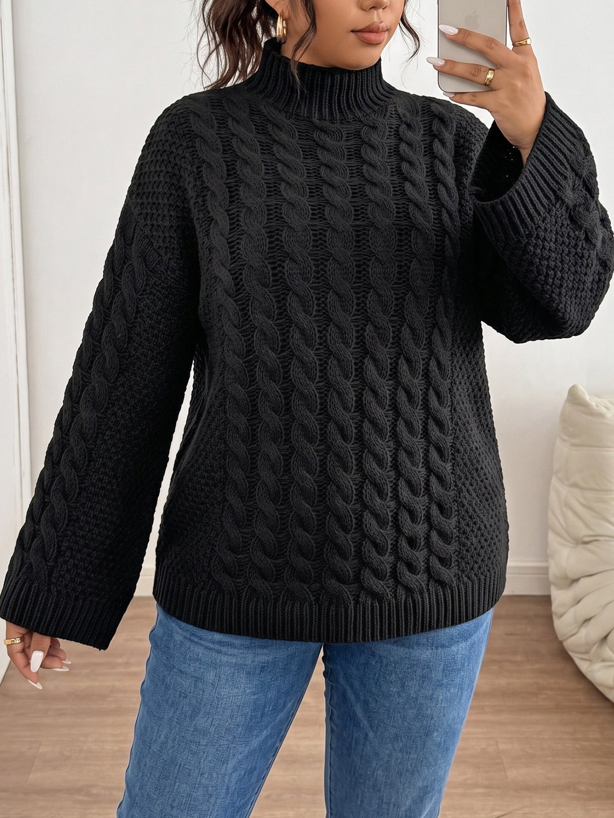 Ronja Chunky Cable Flare Sleeve Sweater