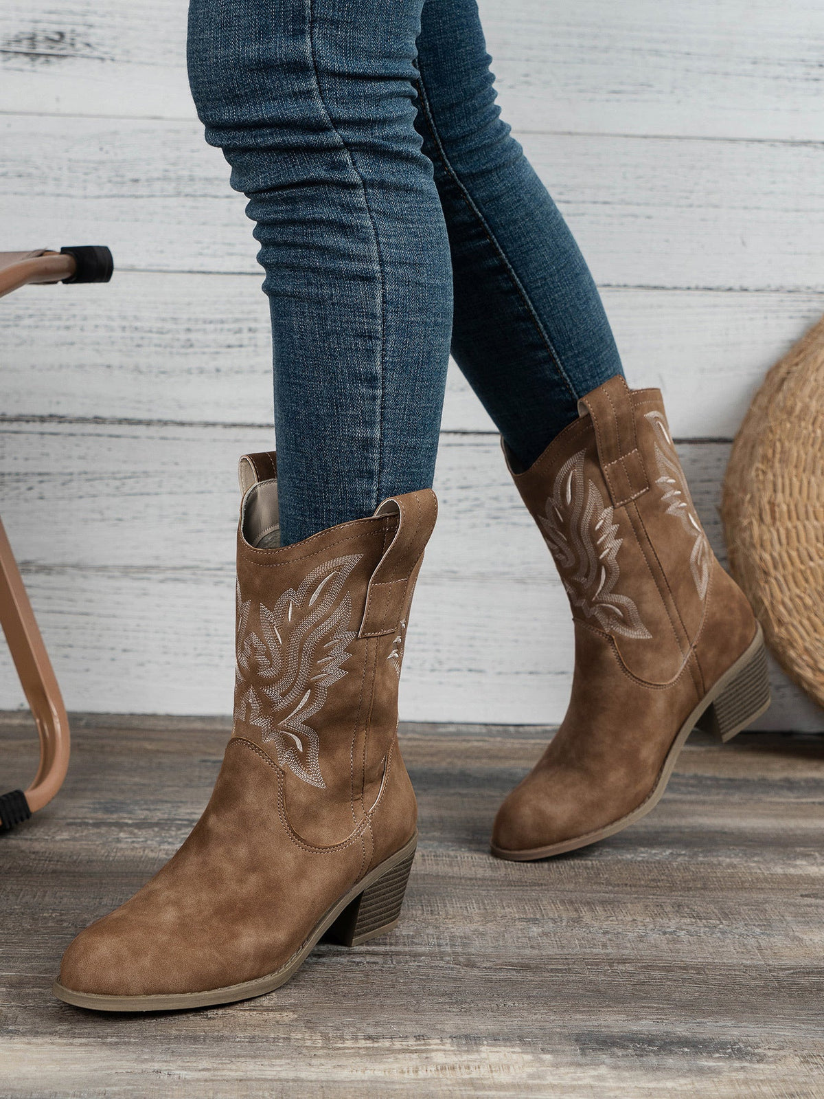 Bianca Embroidered Mid-Calf Western Boots