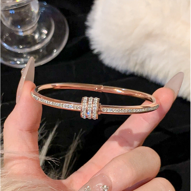 Gold Bracelet for Women | Vianna Lucente Elegant Jewelry