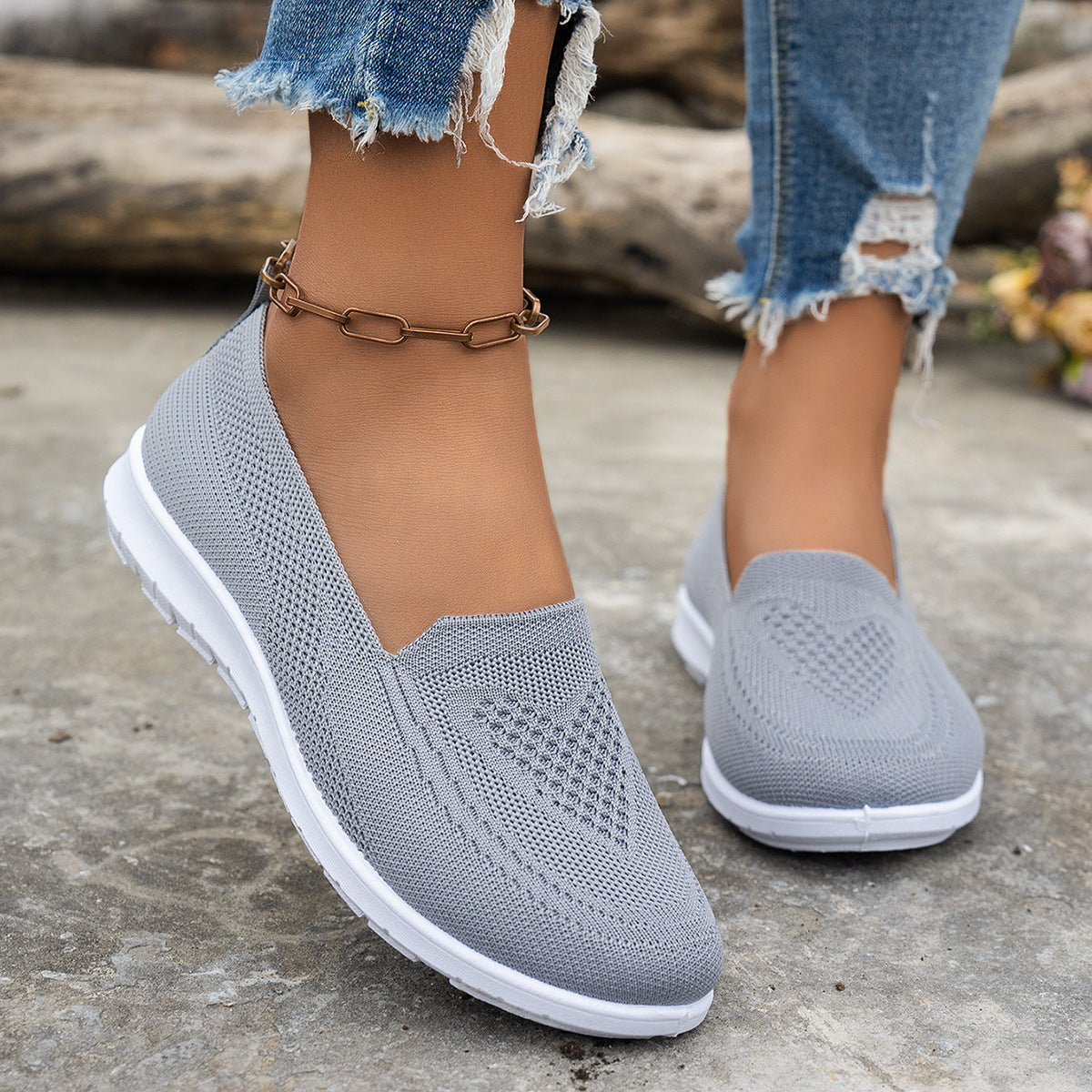 Women's Slip-On Walking Shoes Breathable Mesh Lightweight
