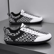 Black/White