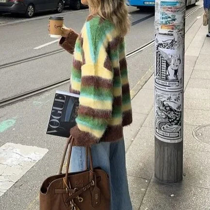 Women's Striped Crew Neck Sweater, Long Sleeves, Oversized Fit