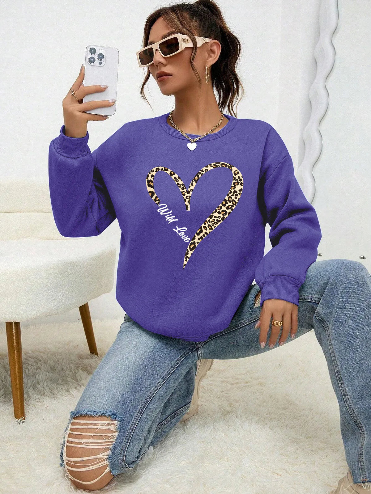 Women's Leopard Heart Graphic Sweatshirt, Crew Neck, Long Sleeves