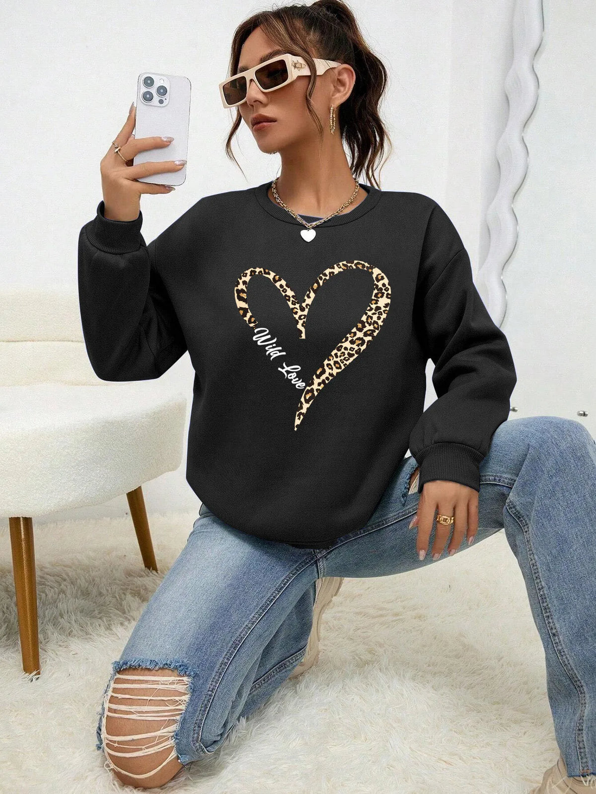 Women's Leopard Heart Graphic Sweatshirt, Crew Neck, Long Sleeves
