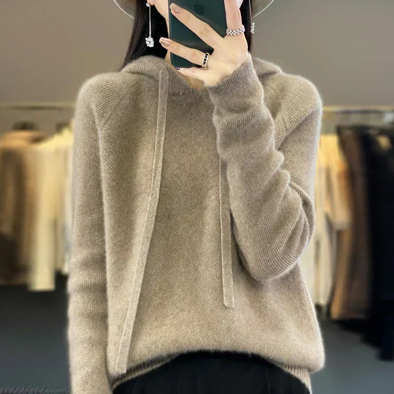 Nyelle™ | Elegant Hoodie