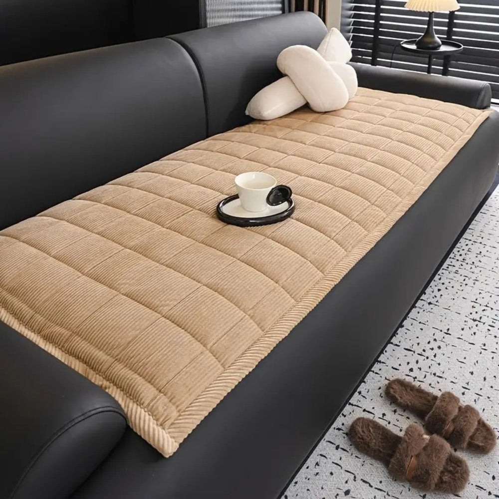 Washable Quilted Sofa Throw for Living Room Protection and Decor