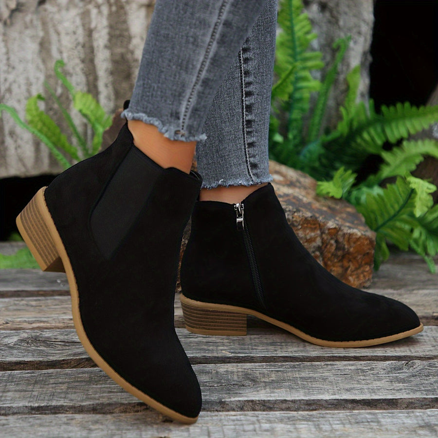 Women's Ankle Boots with Suede and Zip Closure
