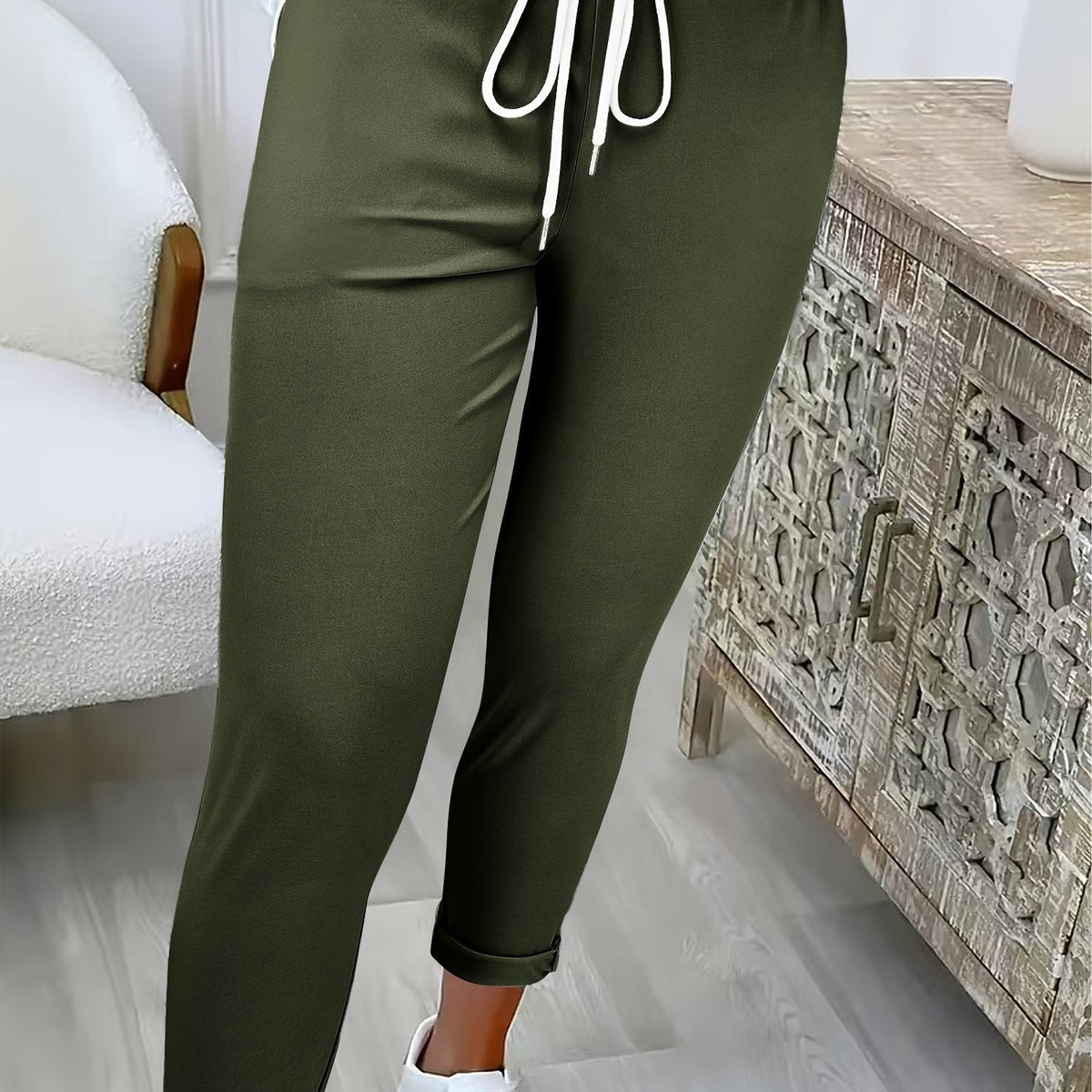 Women's Drawstring Relaxed Tapered Pants with Side Stripe