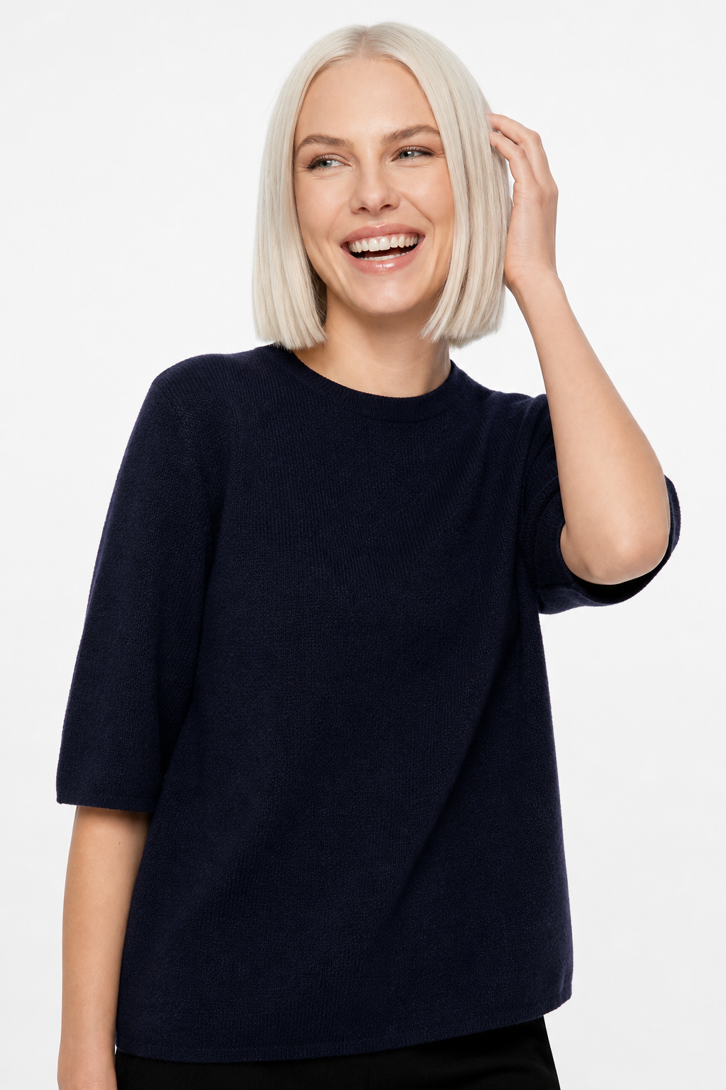 Tullia Seamless Crew Neck Knit Pullover