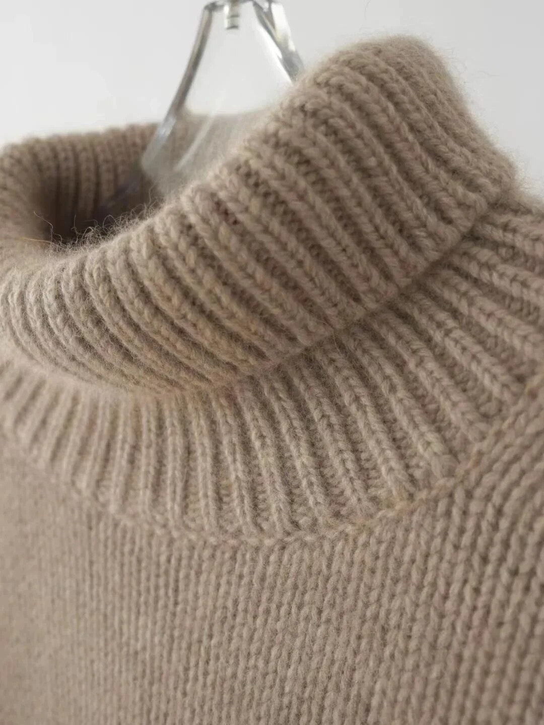 Snuggle | Casual Turtleneck Sweater