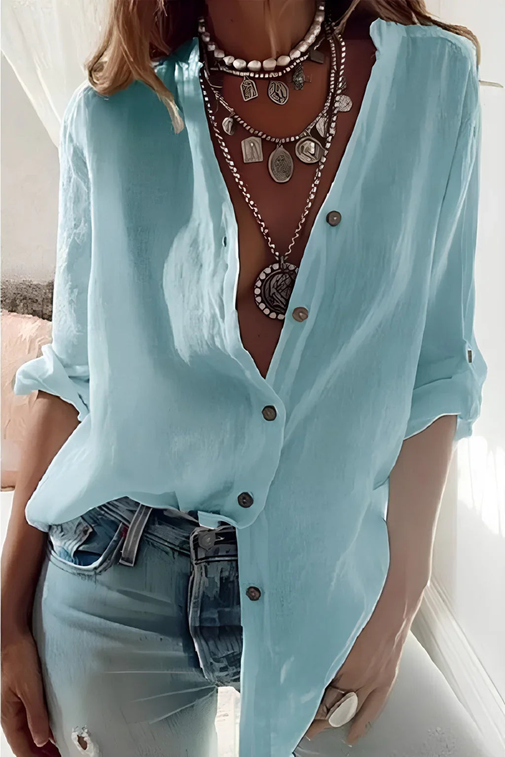 Beth | Women's Button Up Shirt with Long Sleeve and Band Collar