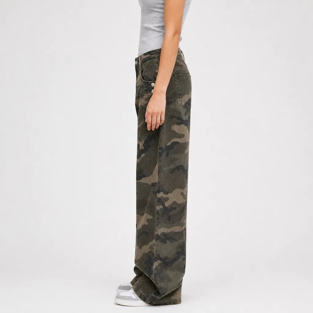 Burnett | Women's Baggy Camo Pants