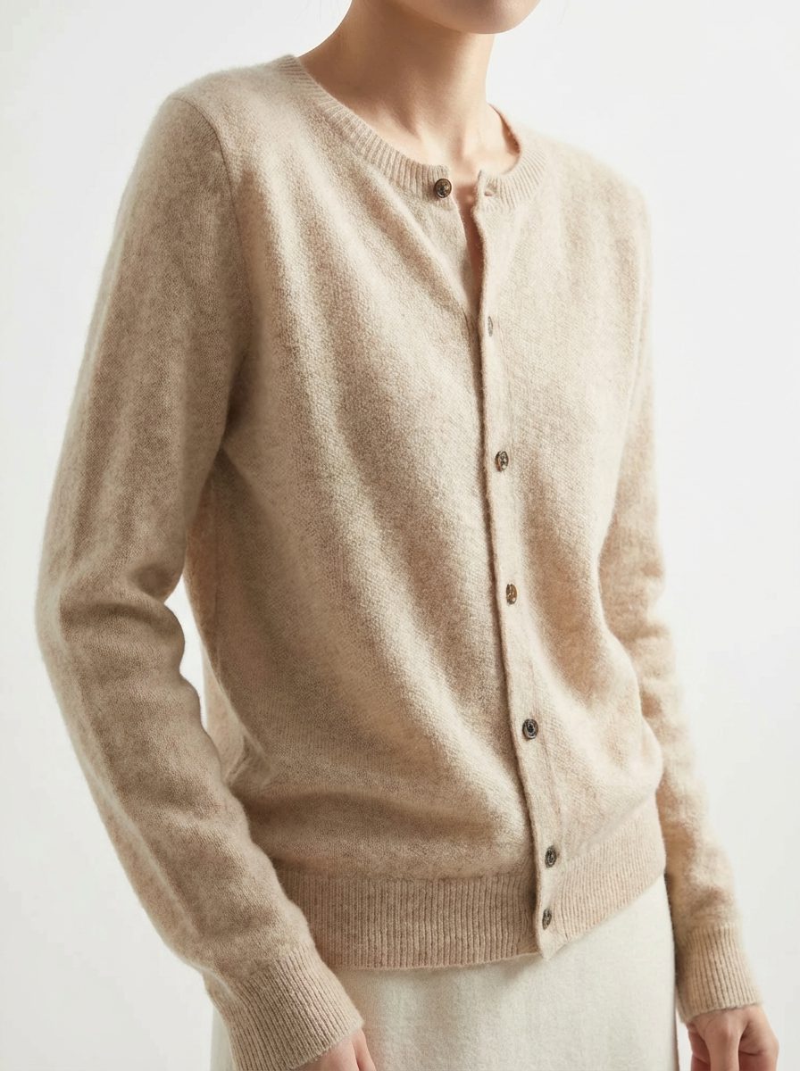 Carolina | Merino Wool Cardigan with Button-Down for Women
