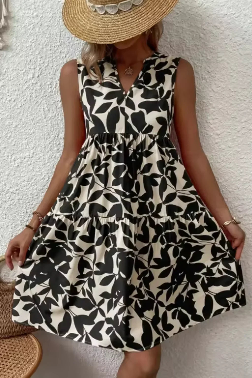 Catriona | Women's Sleeveless Floral V-Neck Tiered Sundress